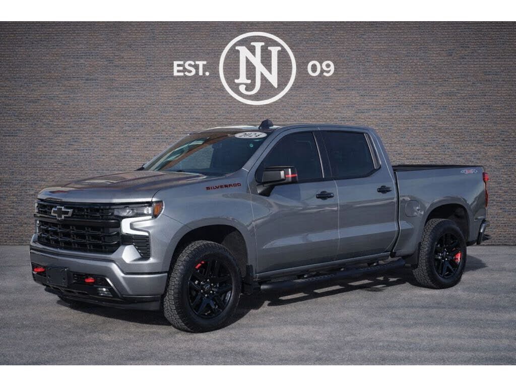 2024 CHEVROLET Silverado