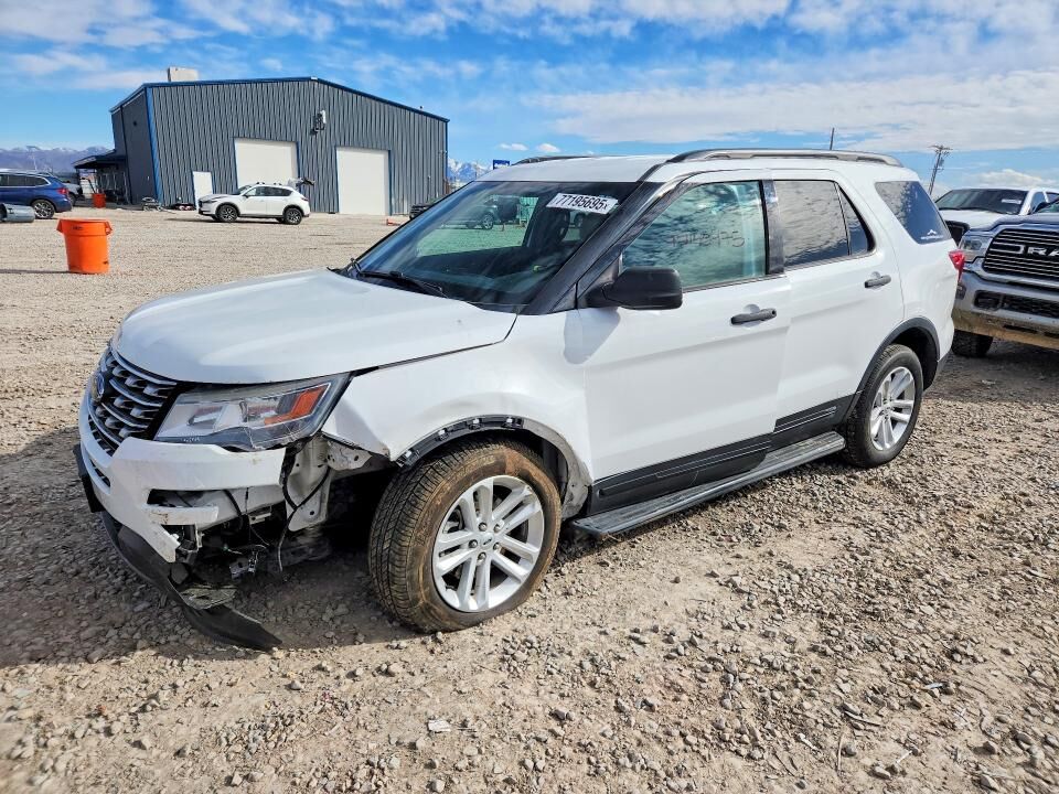 2017 FORD Explorer
