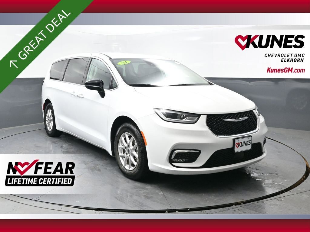 2024 CHRYSLER Pacifica
