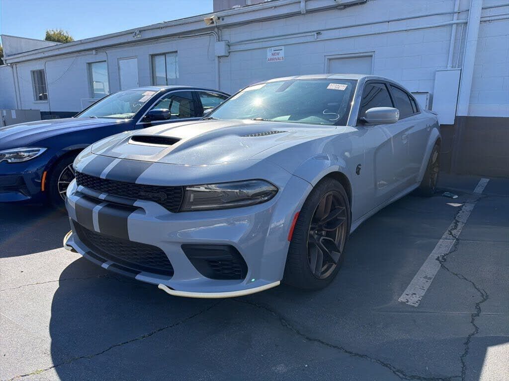 2022 DODGE Charger
