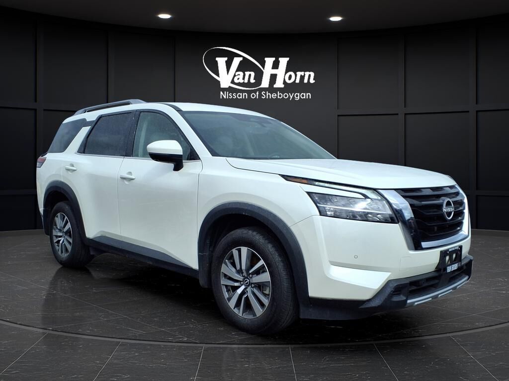 2024 NISSAN Pathfinder