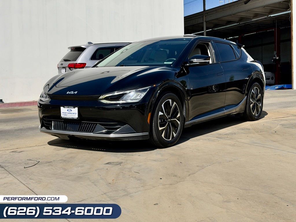 2022 KIA EV6
