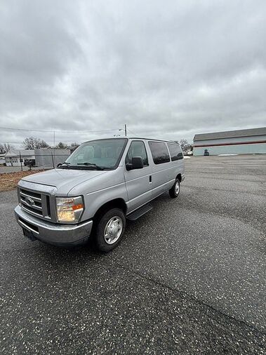 2014 FORD E-350