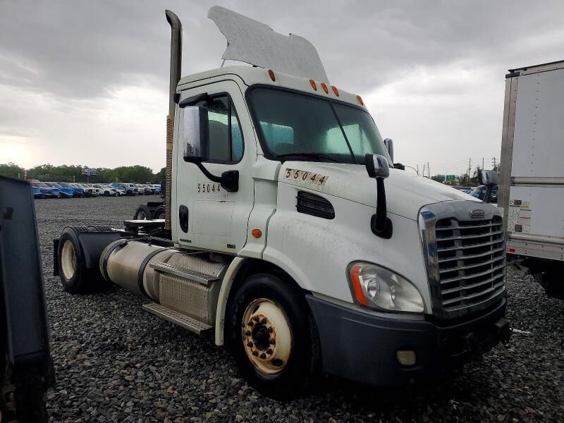 2012 FREIGHTLINER Cascadia