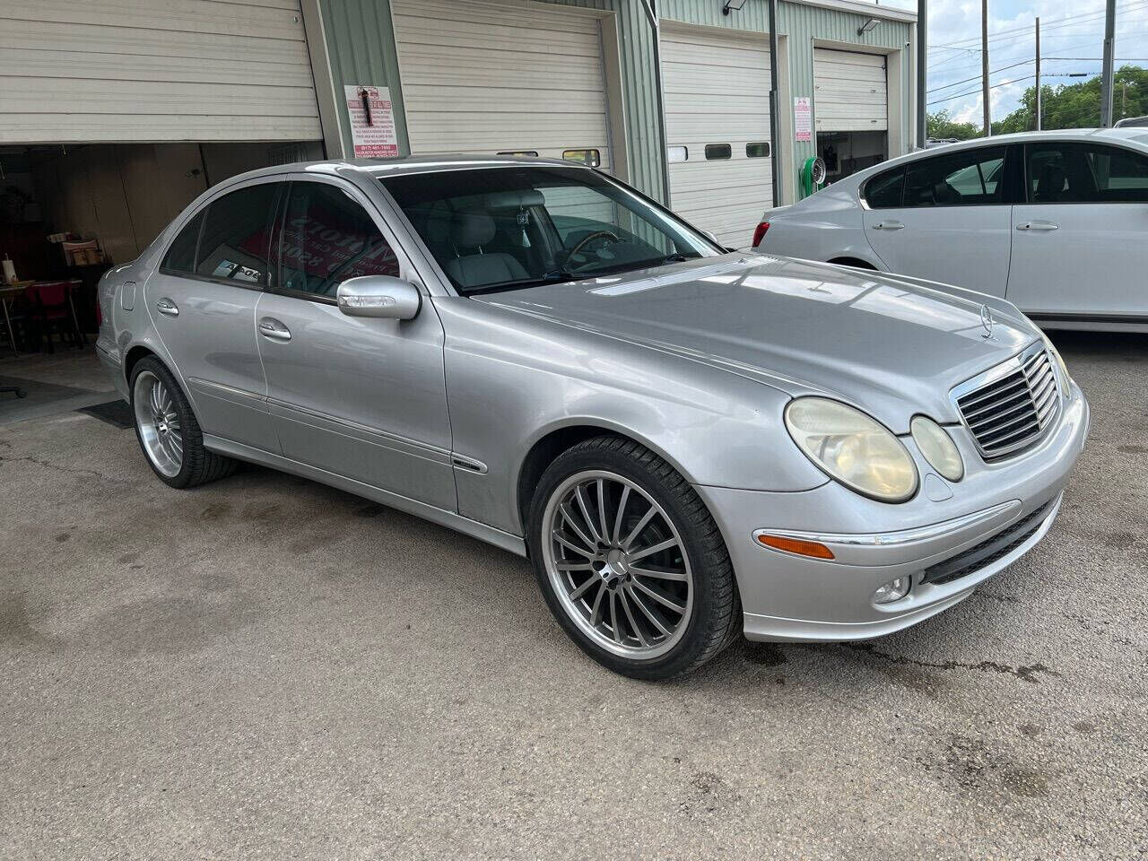 2003 MERCEDES-BENZ E-Class