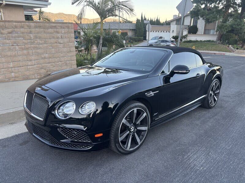 2016 BENTLEY Continental