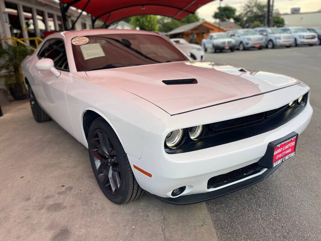 2021 DODGE Challenger