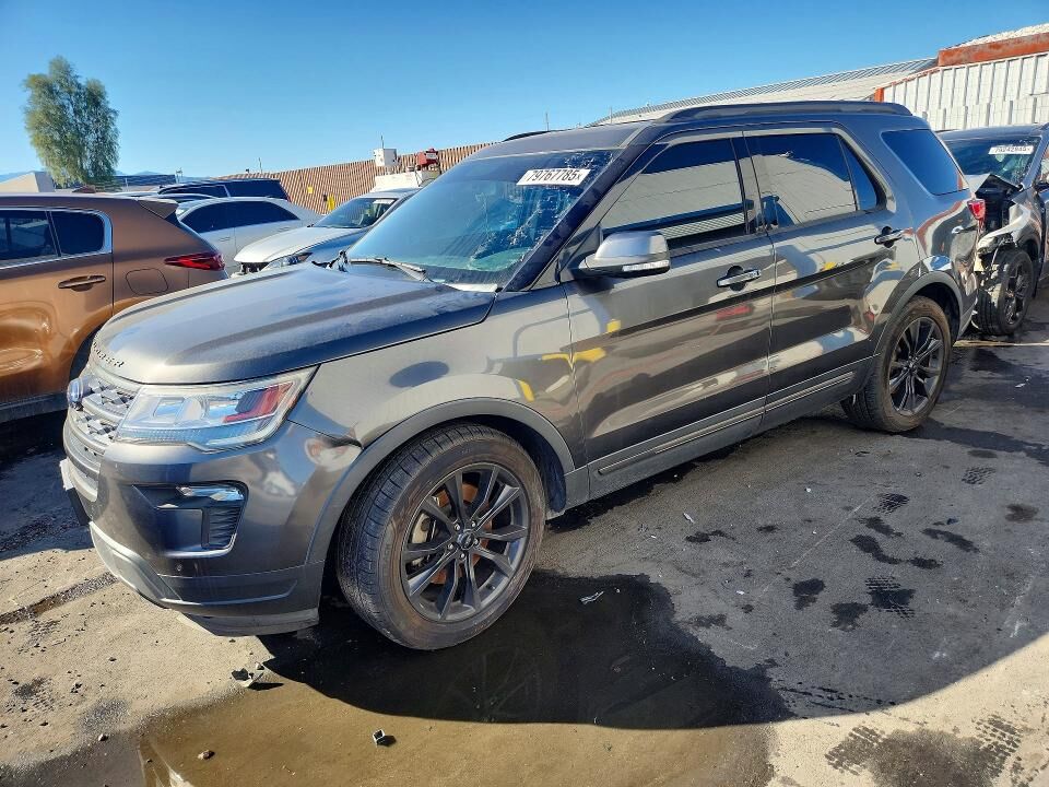 2019 FORD Explorer