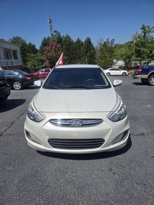 2016 HYUNDAI Accent
