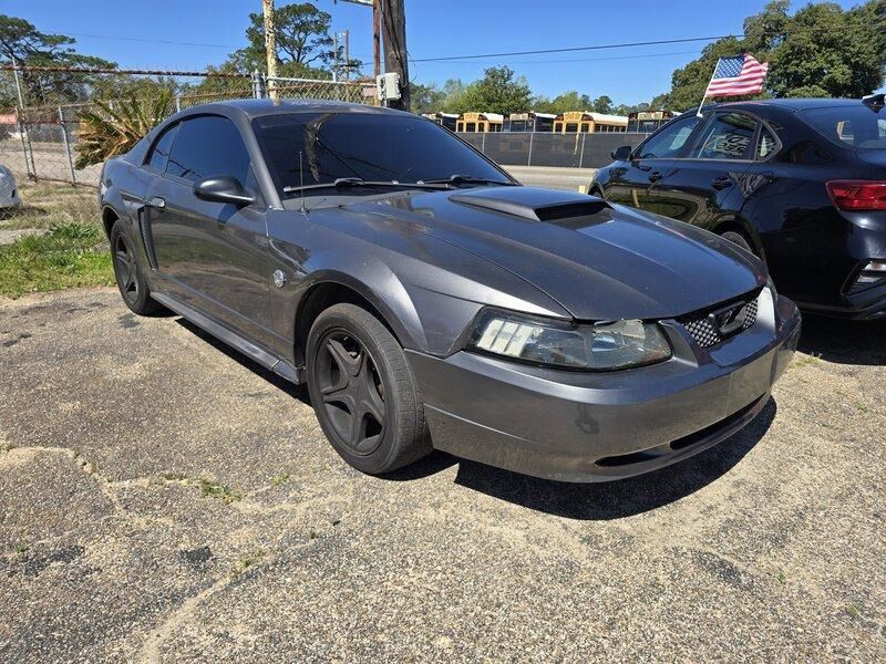 2004 FORD Mustang