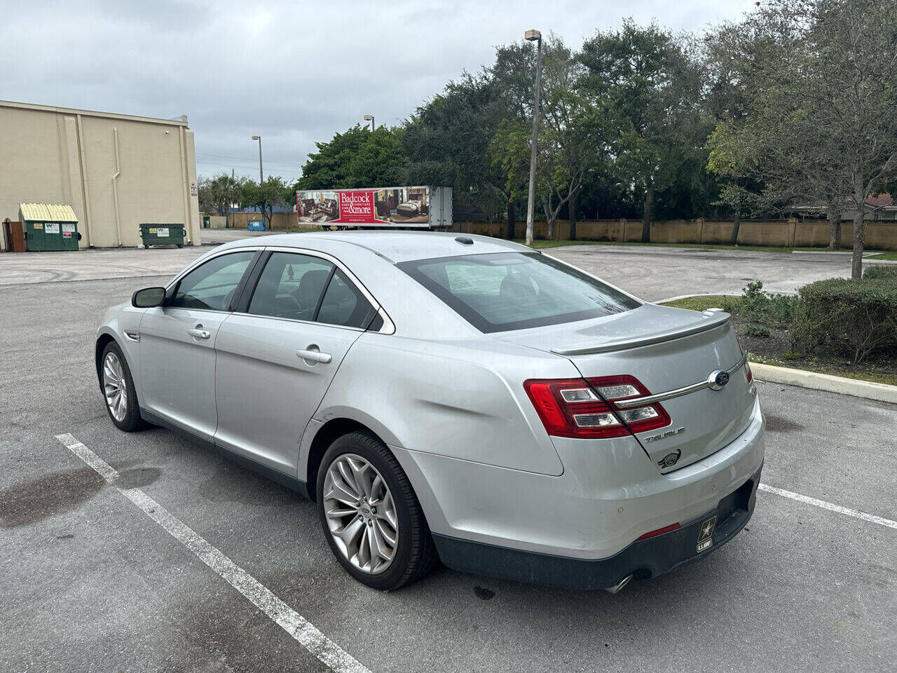 2015 FORD Taurus