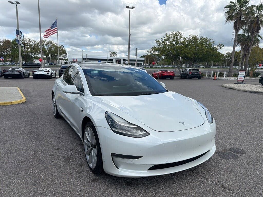 2020 TESLA Model 3