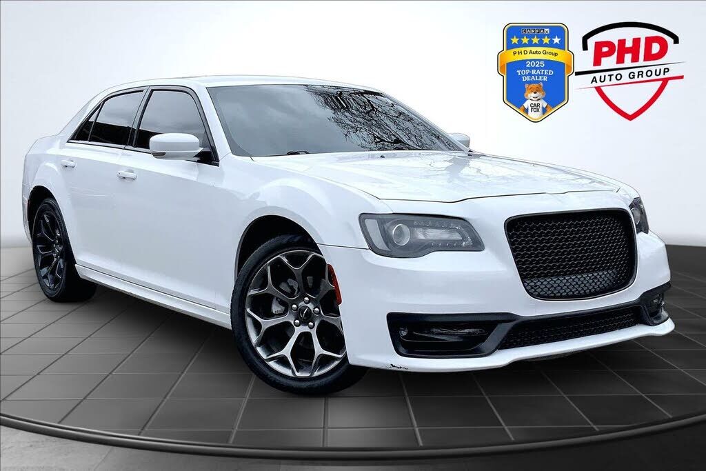 2023 CHRYSLER 300