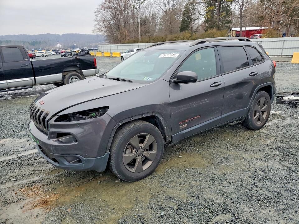 2017 JEEP Cherokee