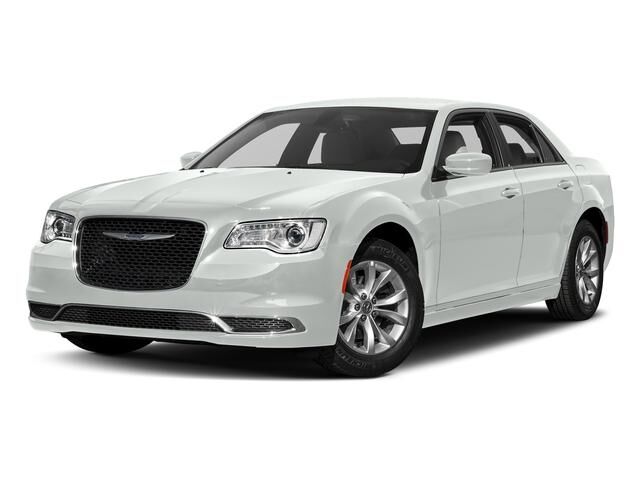 2017 CHRYSLER 300
