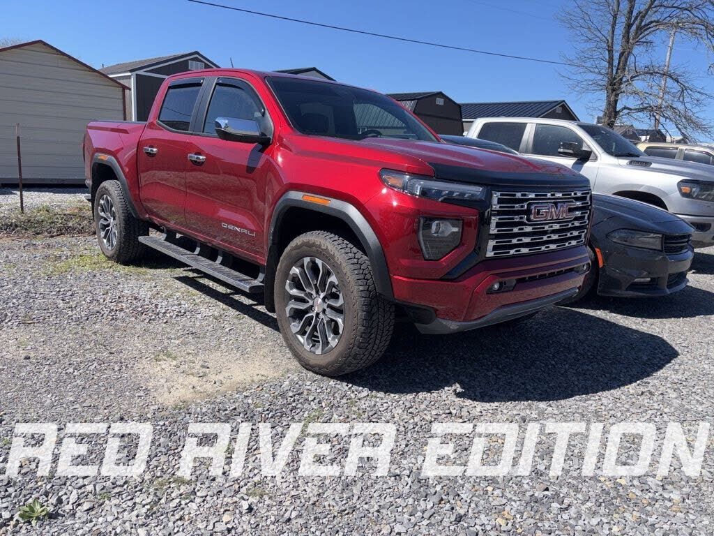 2024 GMC Canyon