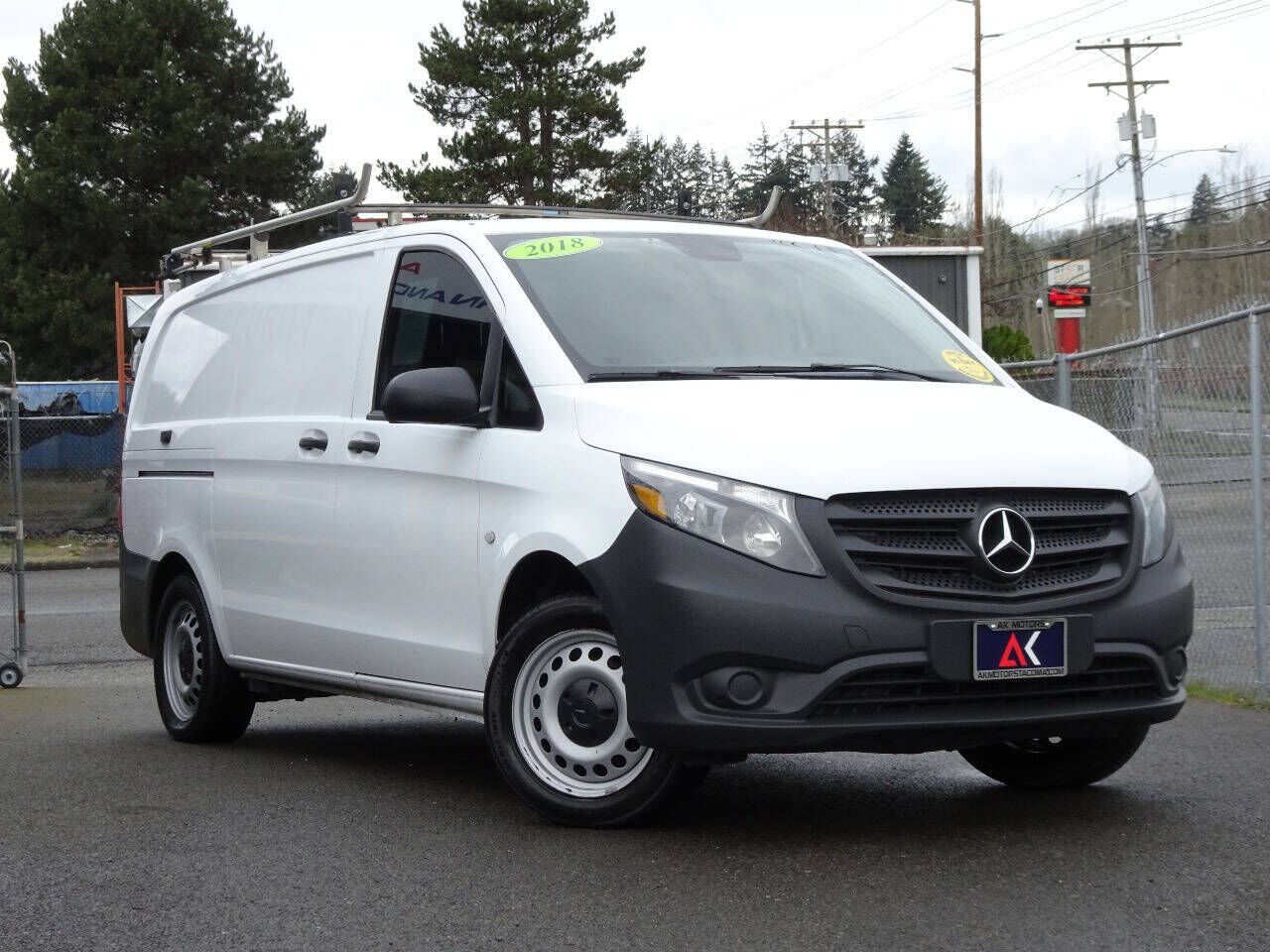 2020 MERCEDES-BENZ METRIS
