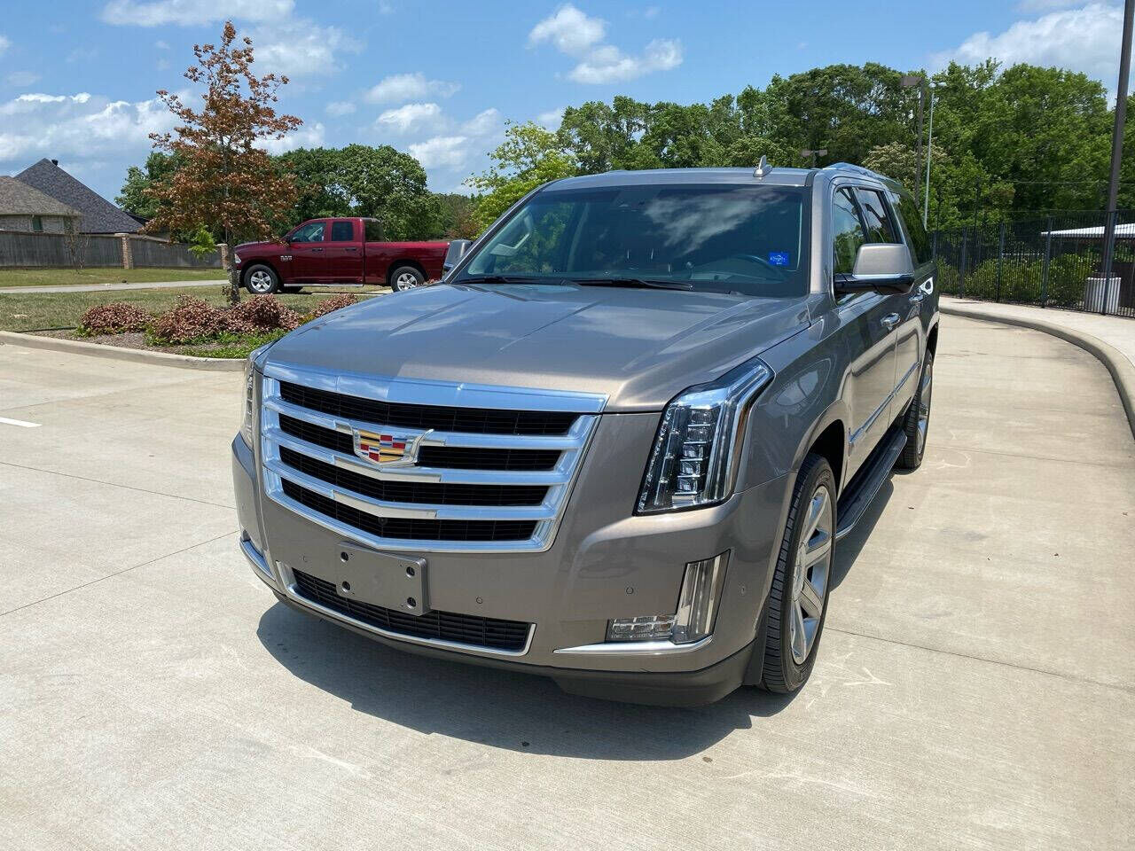 2017 CADILLAC Escalade ESV