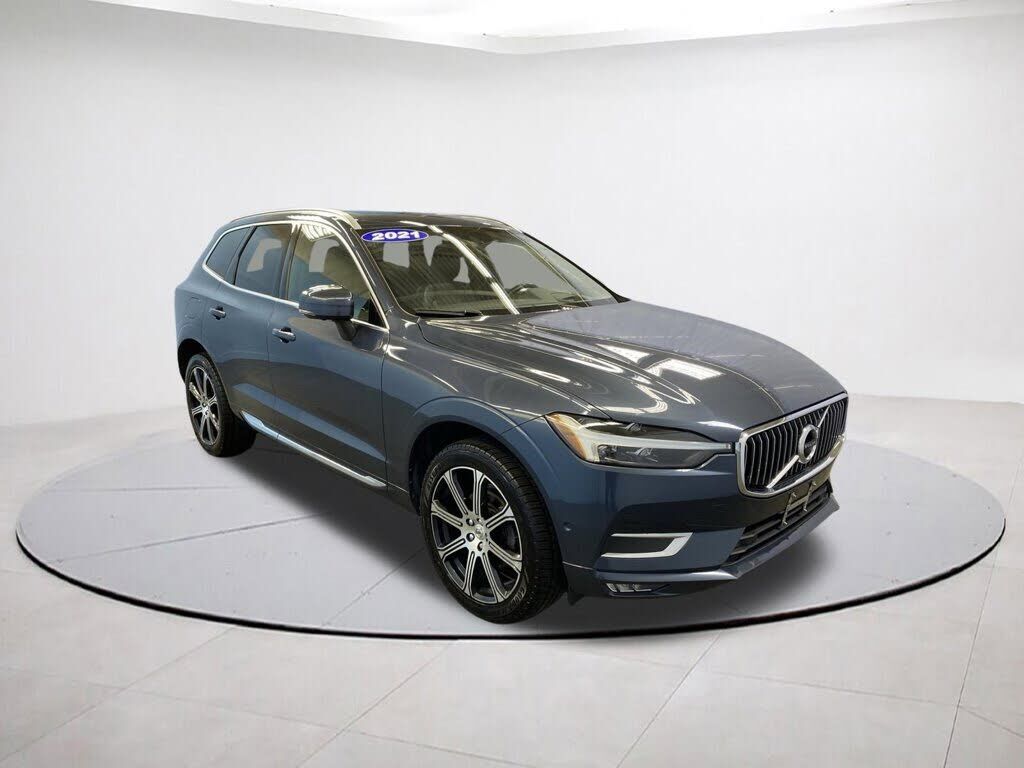 2021 VOLVO XC60