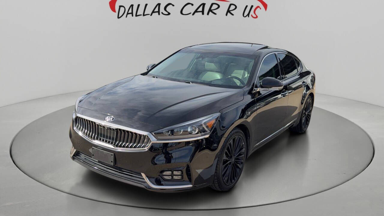 2018 KIA Cadenza