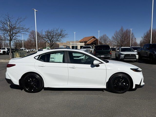 2026 TOYOTA Camry