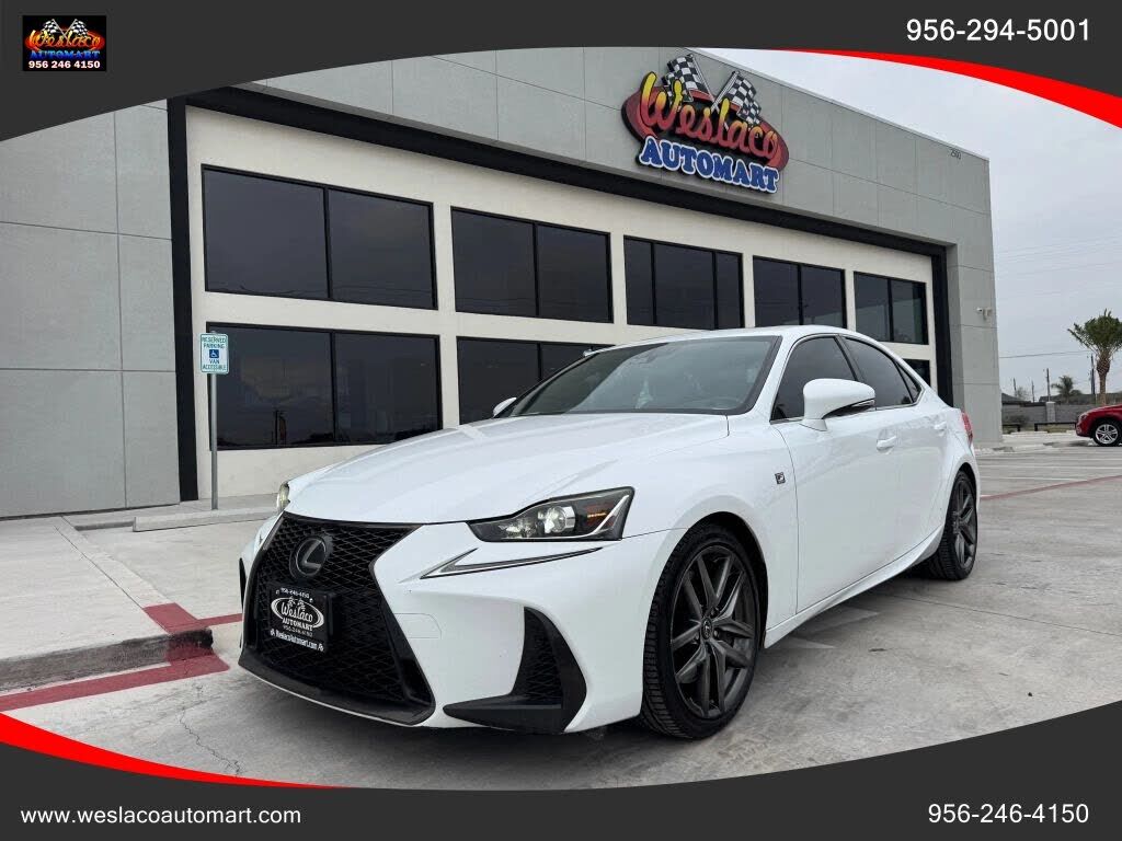 2017 LEXUS IS