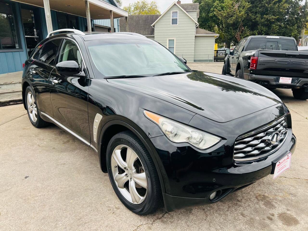Infiniti FX35