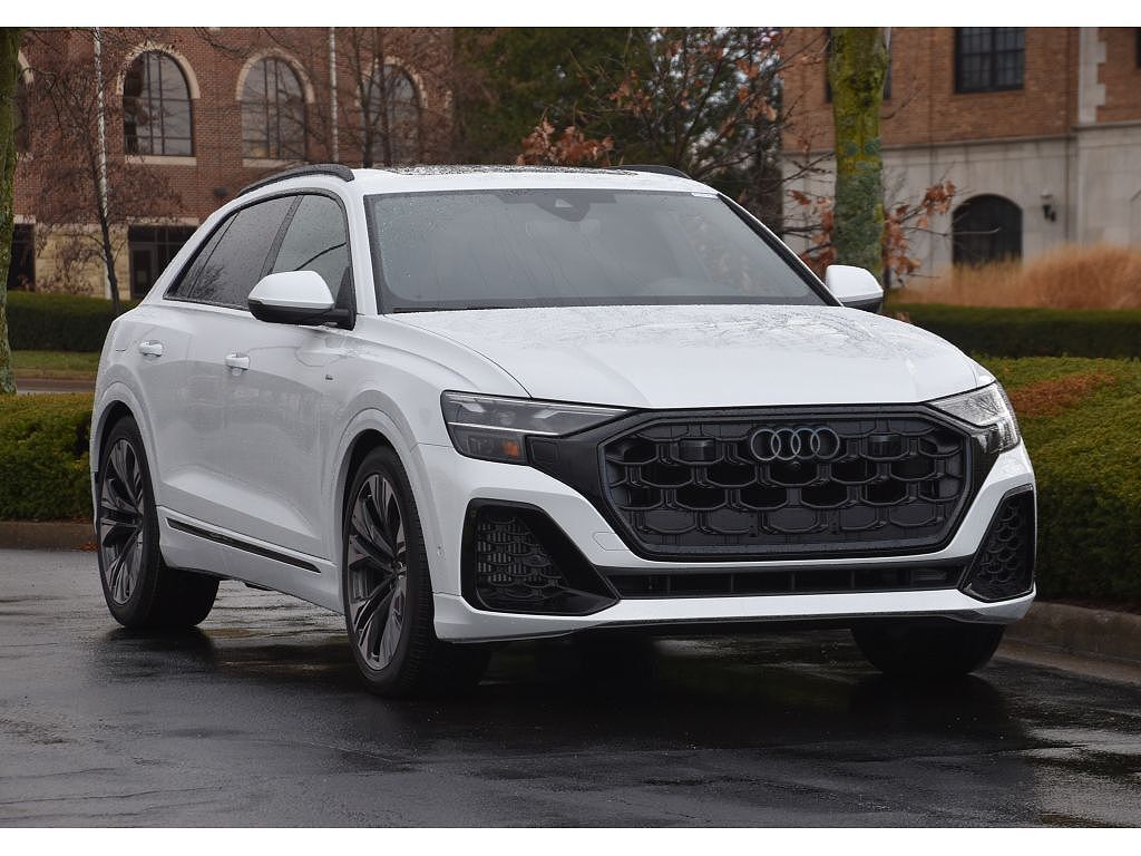 2026 Audi Q8