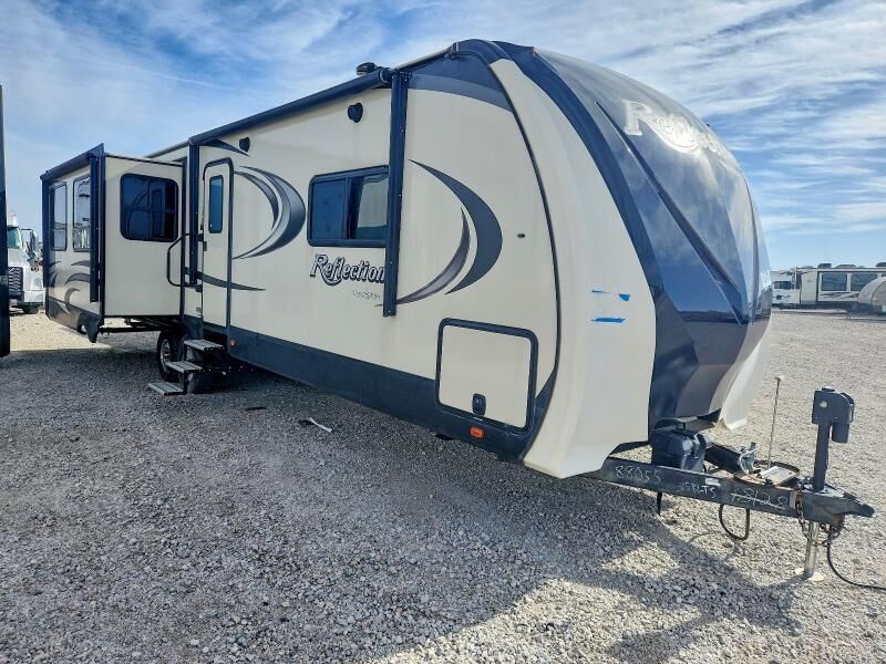2018 GRAND DESIGN RECREATIONAL Reflection