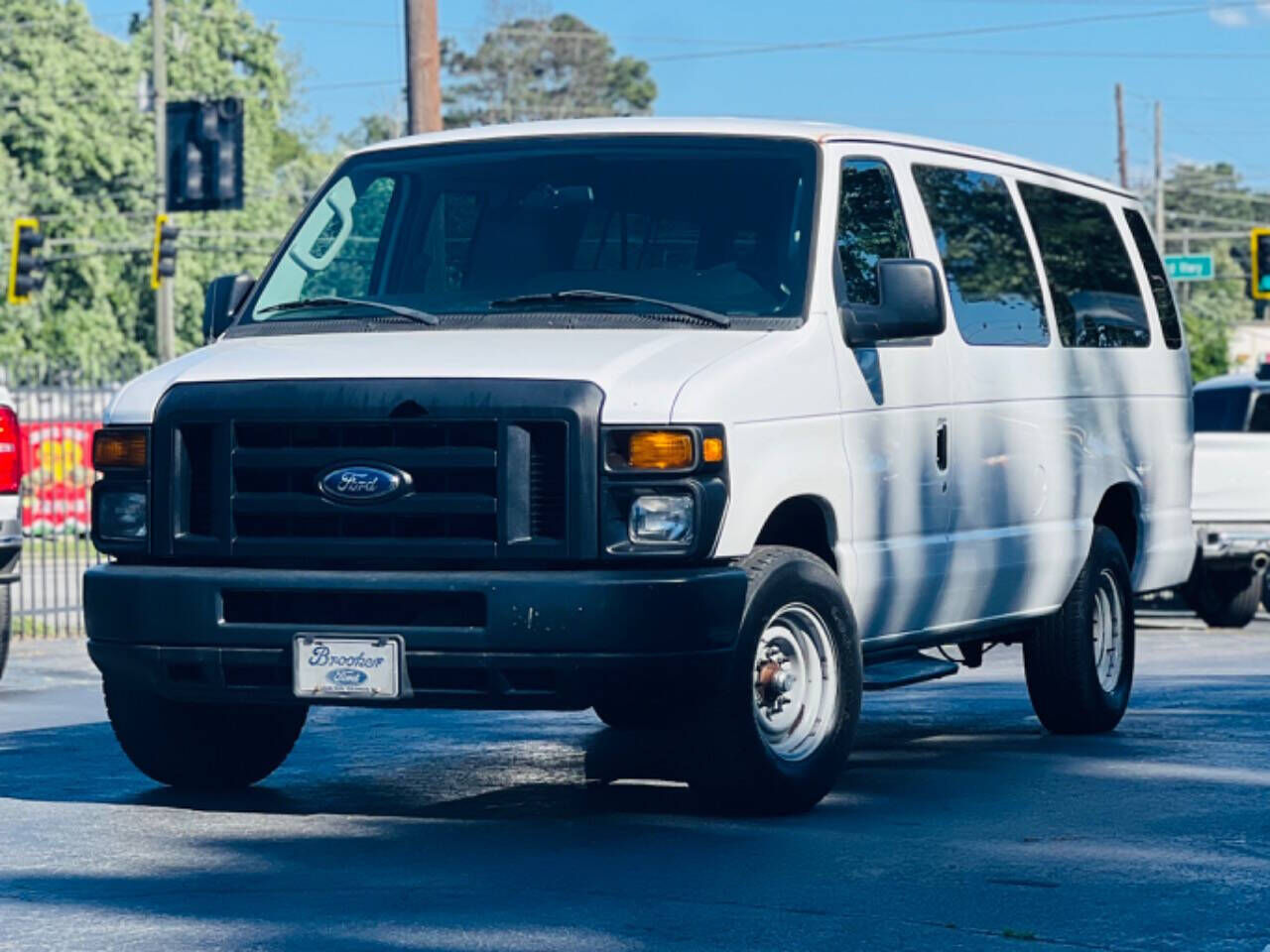 2009 FORD E-350
