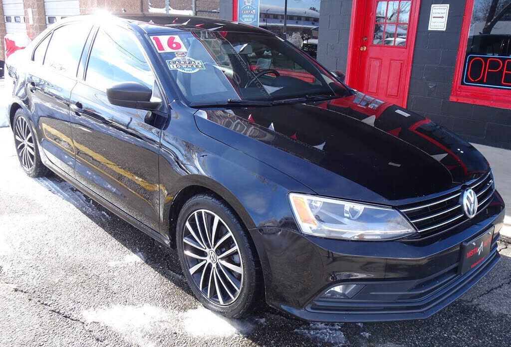 2016 VOLKSWAGEN Jetta