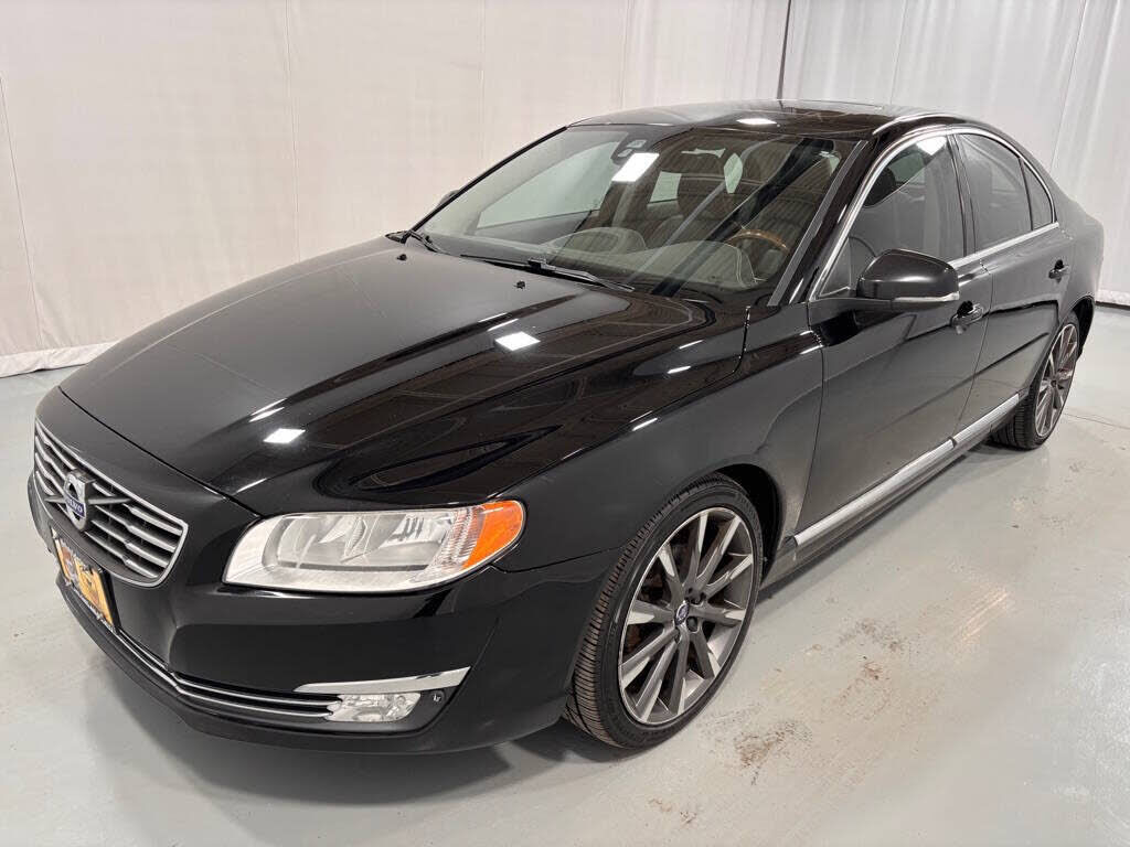 2016 VOLVO S80