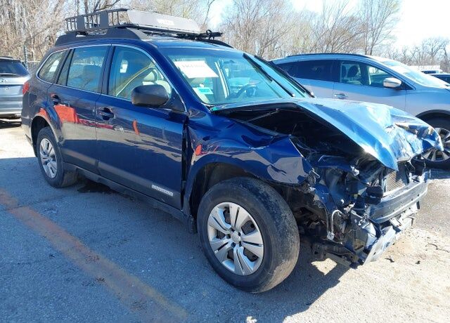 2011 SUBARU Outback