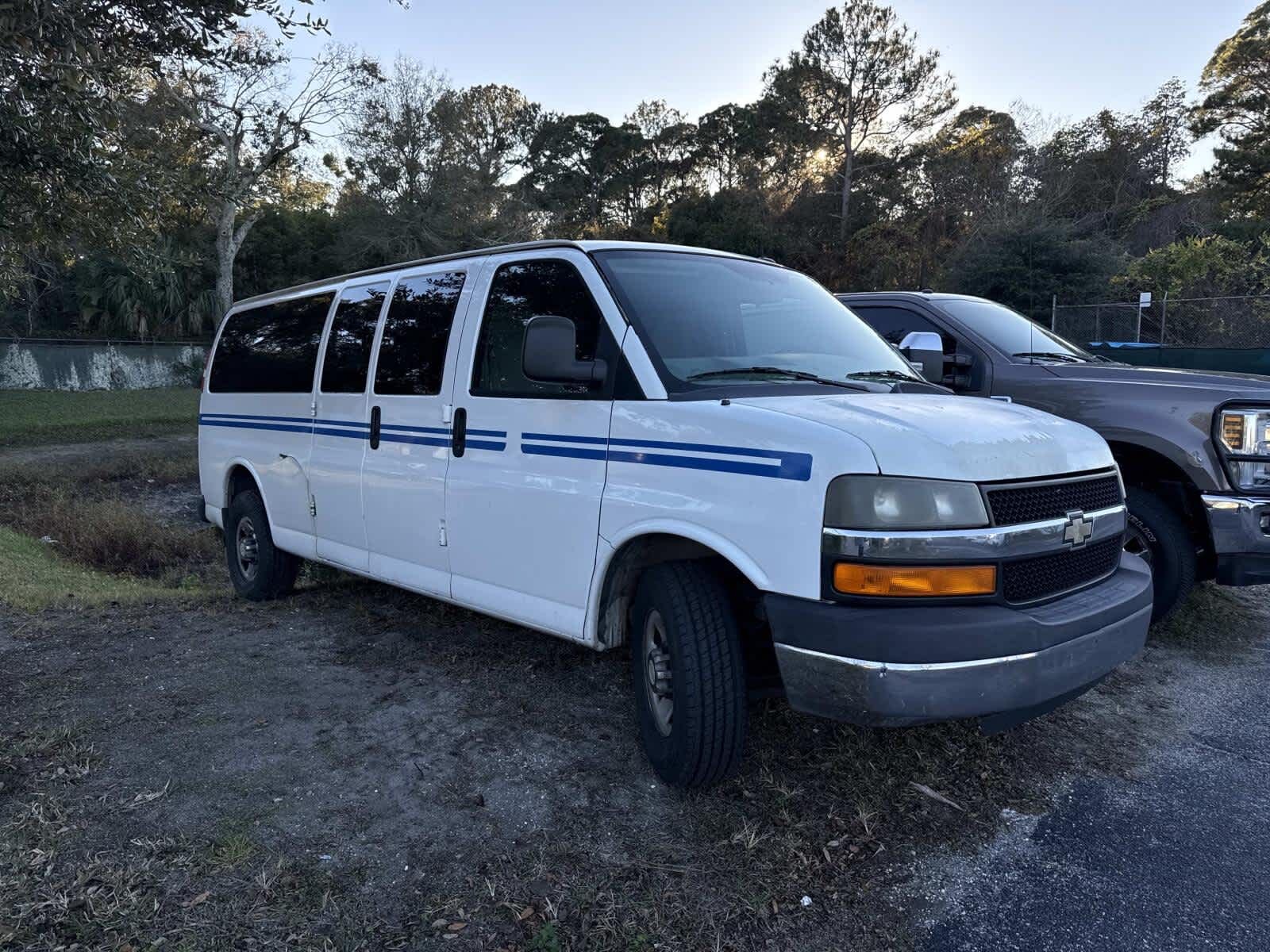 2013 CHEVROLET Express