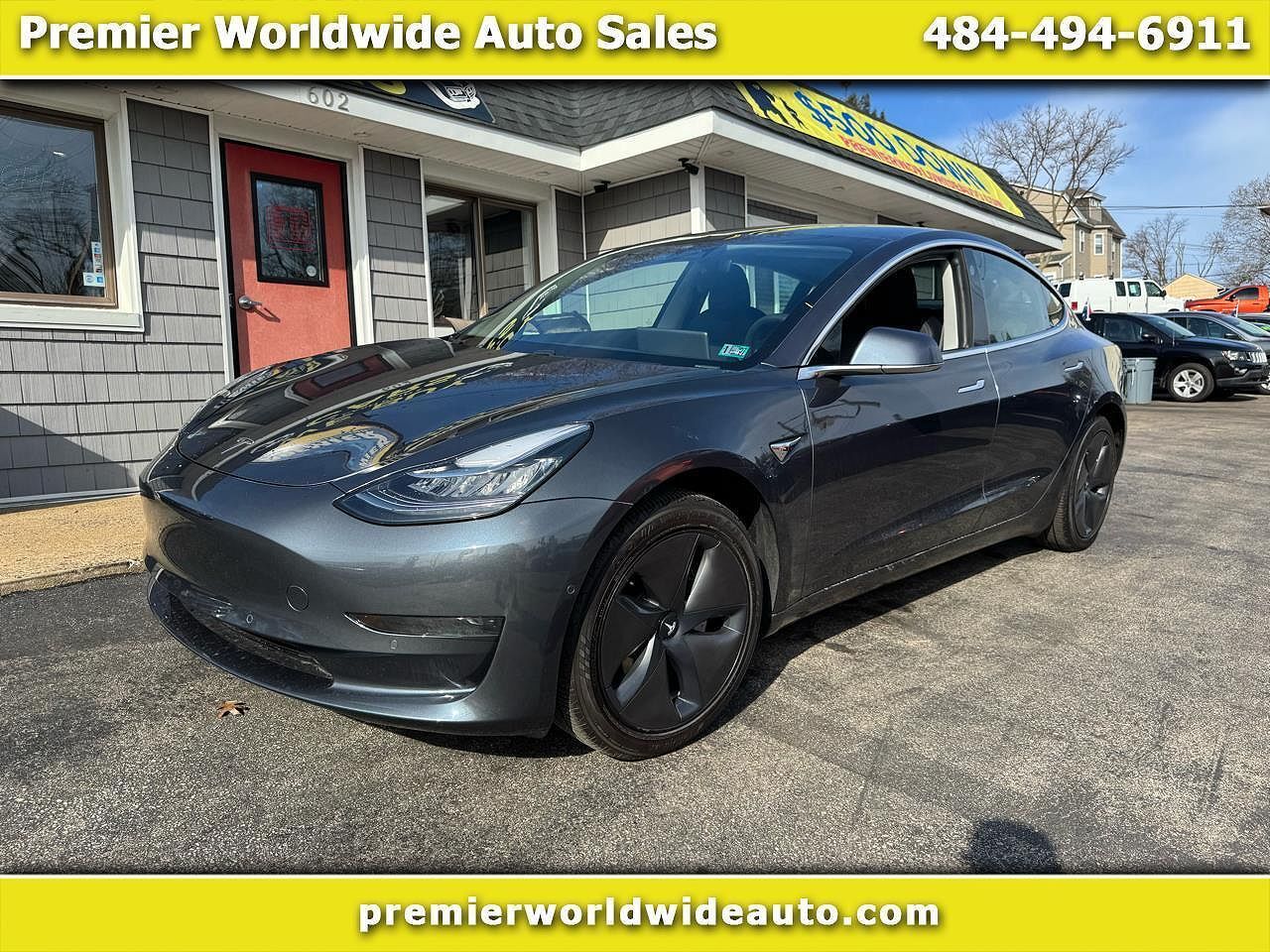 2020 TESLA Model 3