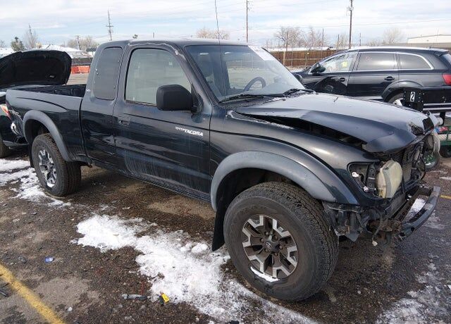 2004 TOYOTA Tacoma