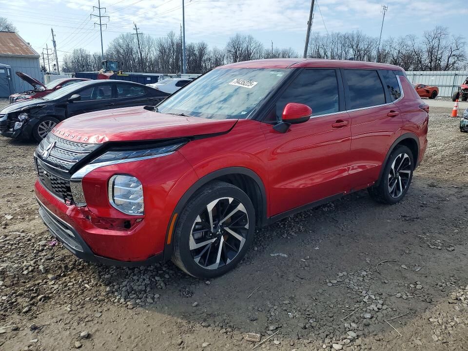 2022 MITSUBISHI Outlander