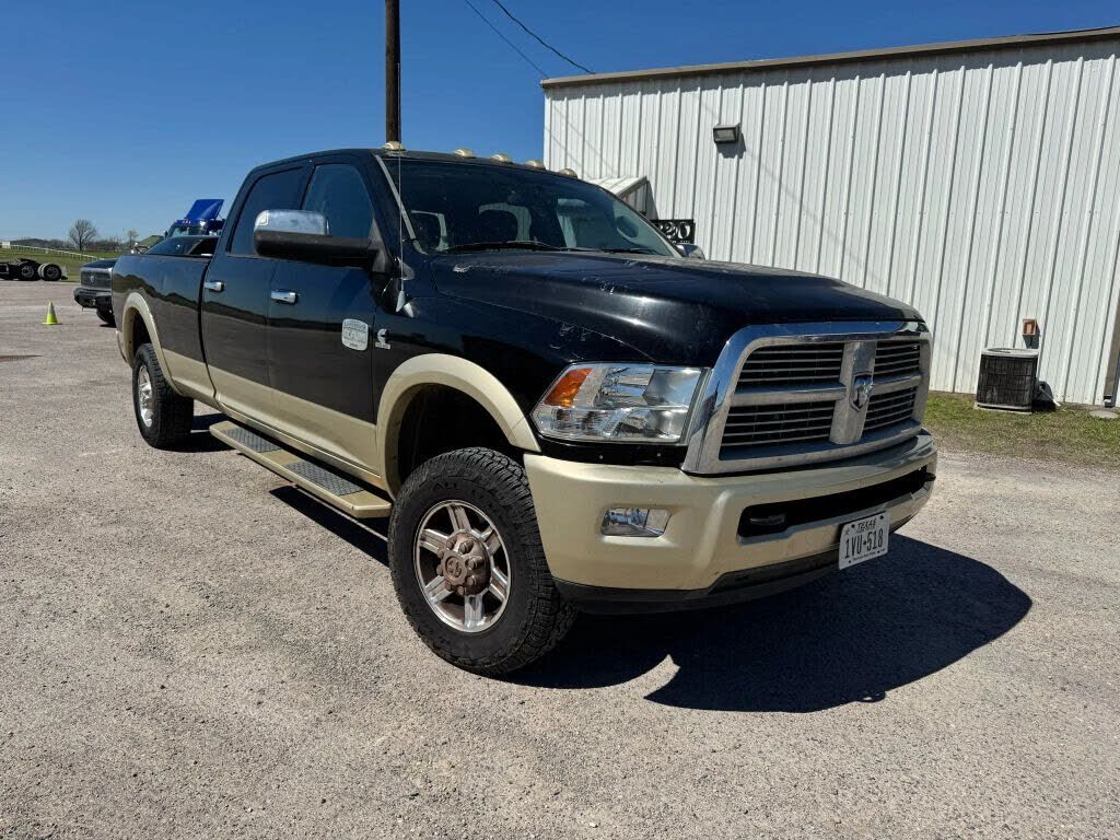 2012 DODGE Ram