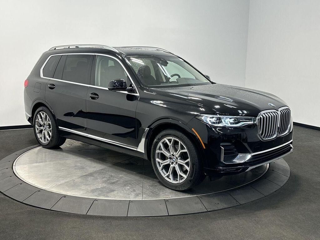 2022 BMW X7