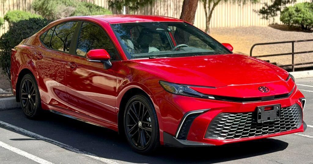 2025 TOYOTA Camry
