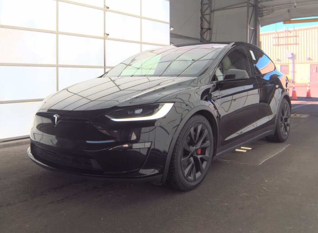 2024 TESLA Model X