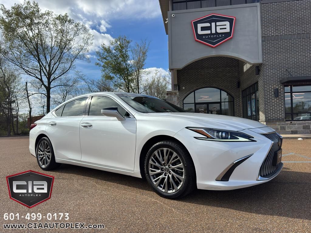 2020 LEXUS ES