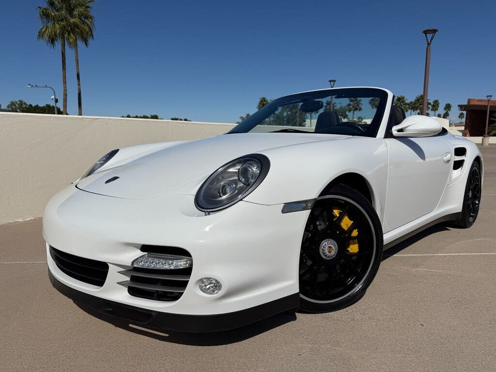 2012 PORSCHE 911