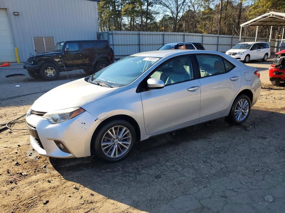 2015 TOYOTA Corolla