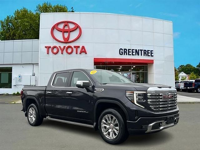 2023 GMC Sierra