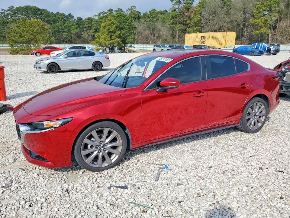 2021 MAZDA Mazda3