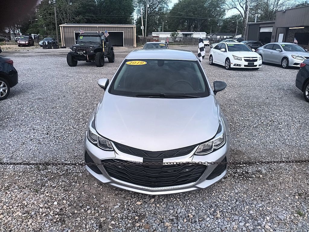 2019 CHEVROLET Cruze