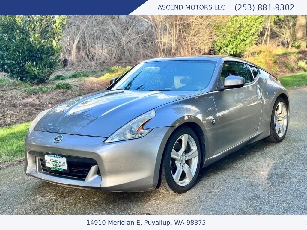 2010 NISSAN 370Z