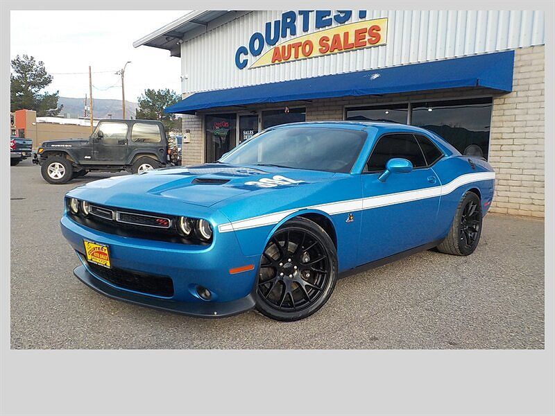 2015 DODGE Challenger