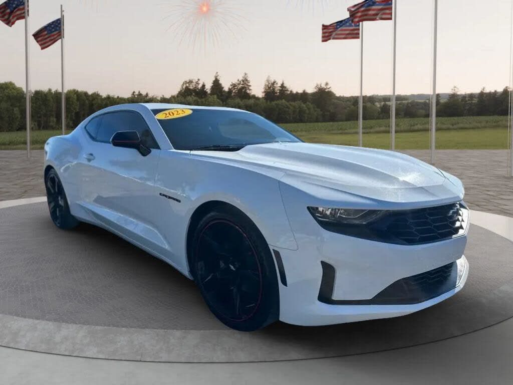 2023 CHEVROLET Camaro
